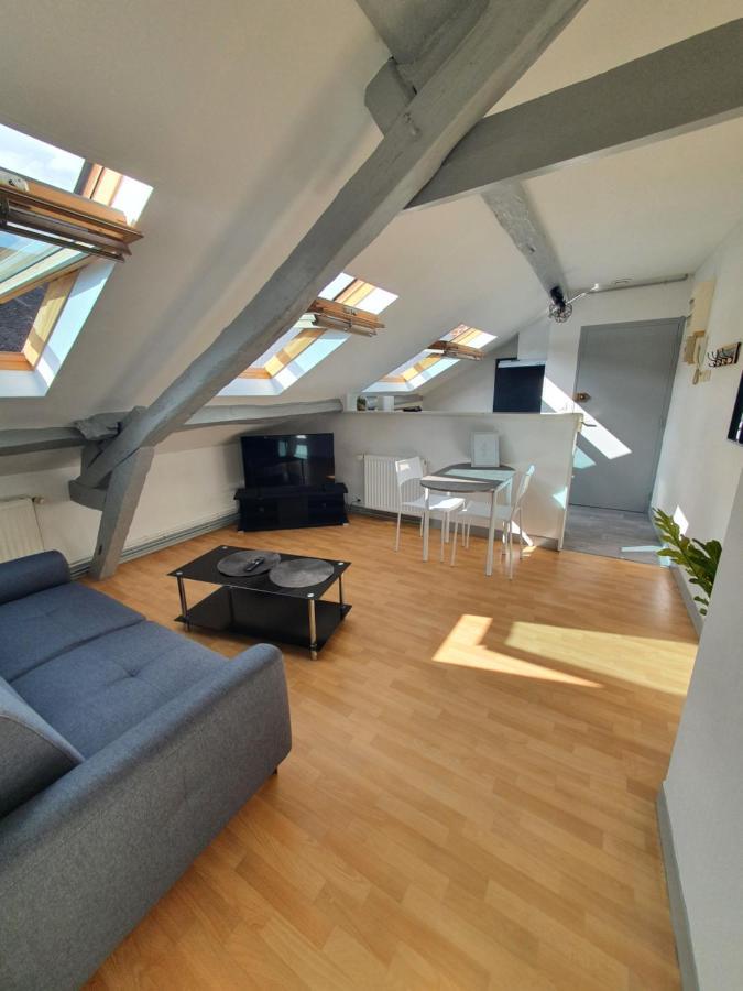 Appartement Du Musee Charleville-Mézières Extérieur photo